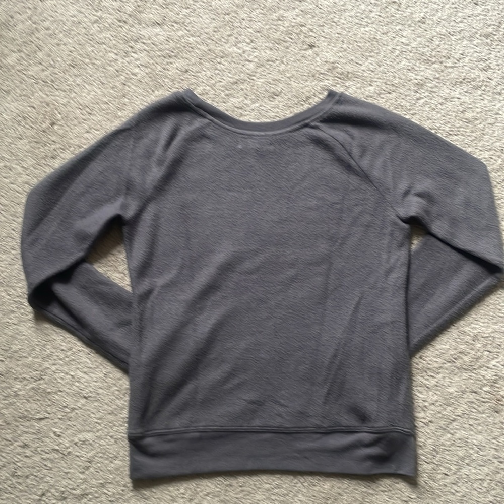 Grayson/Threads Sweatshirt - Picture 2 of 7